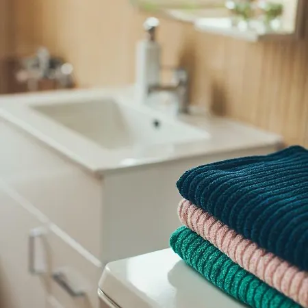 Апартаменты Volgyhid Apartman