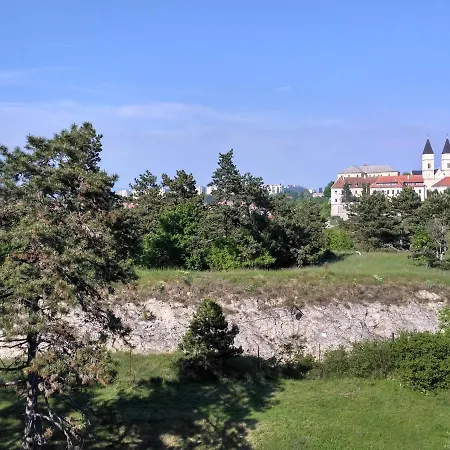 Volgyhid Apartman Веспрем